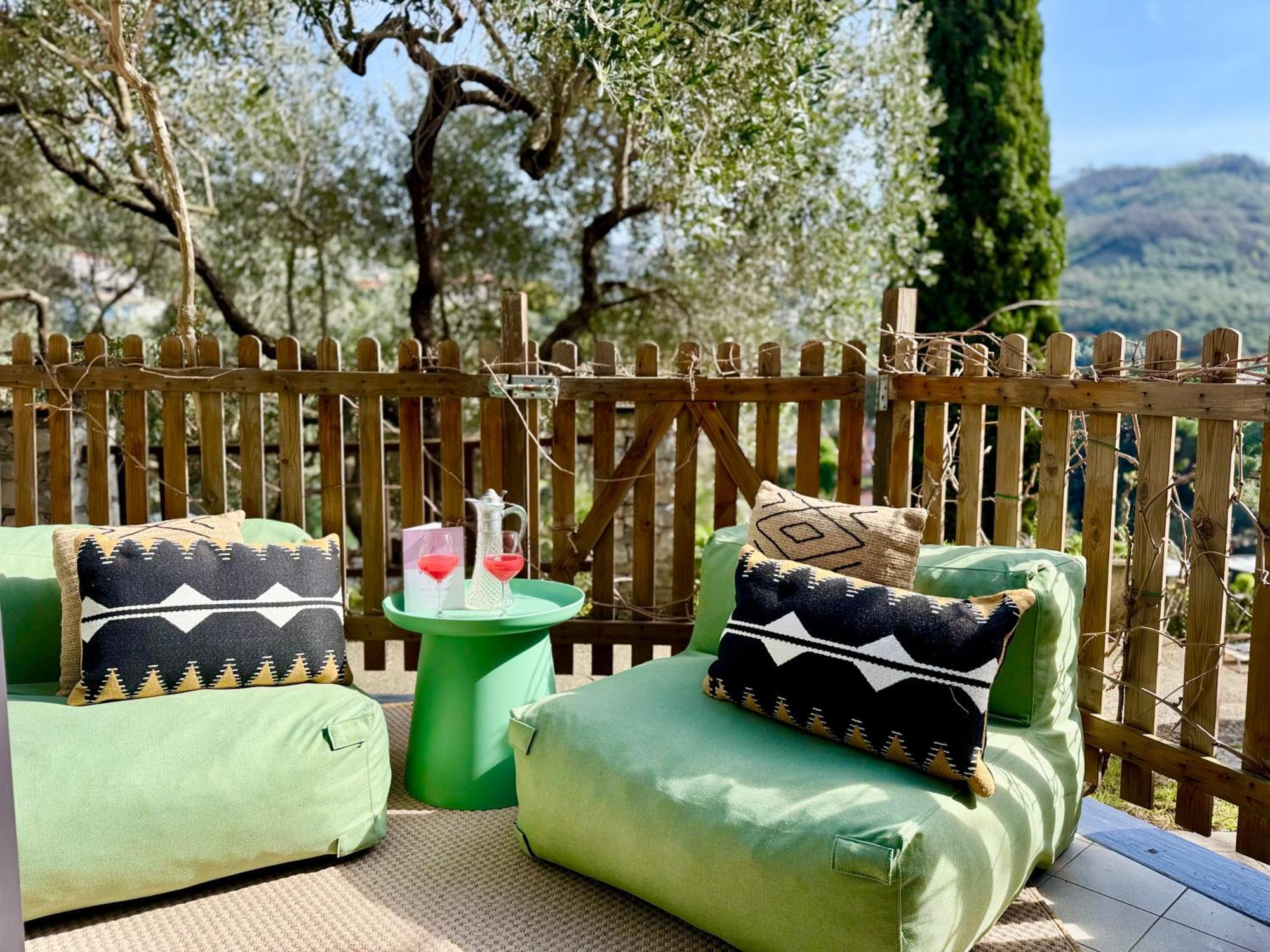 מונליה Hotel Villa Edera & La Torretta מראה חיצוני תמונה