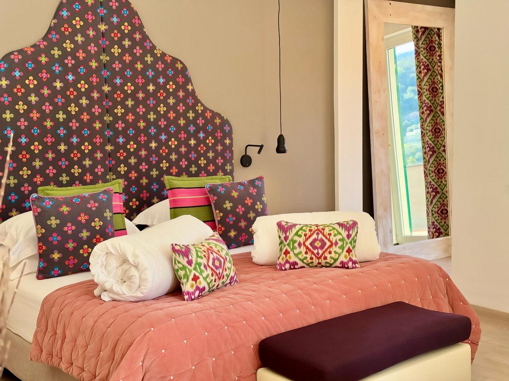 מונליה Hotel Villa Edera & La Torretta מראה חיצוני תמונה